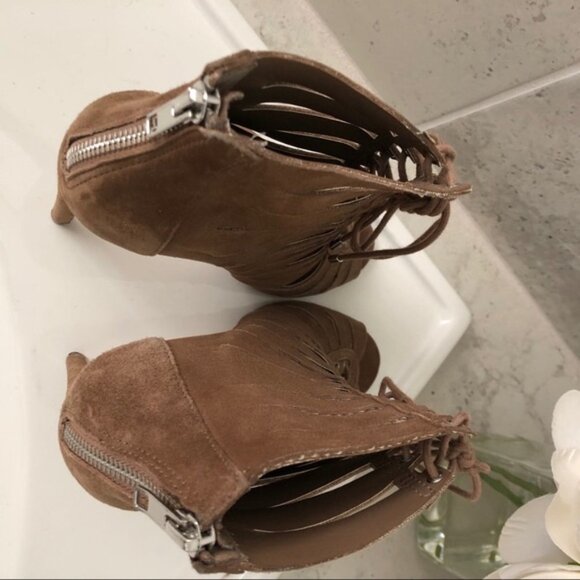 Steve Madden Women’s Lace Up Booties Size 8 - Picture 8 of 10